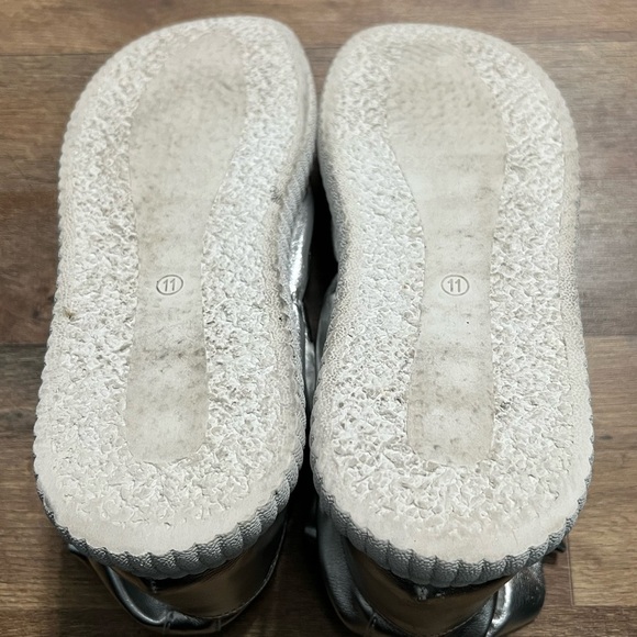 Cape Robin Silver Moon Boots with Fun Inner Size 11 - Picture 5 of 7